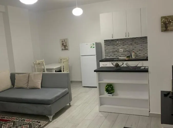 Daily L דירה טיראנה